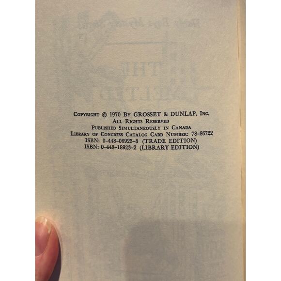 VTG 1970 Hardy Boys #23 The Melted Coins Book by Franklin W. Dixon, HC - Picture 3 of 5